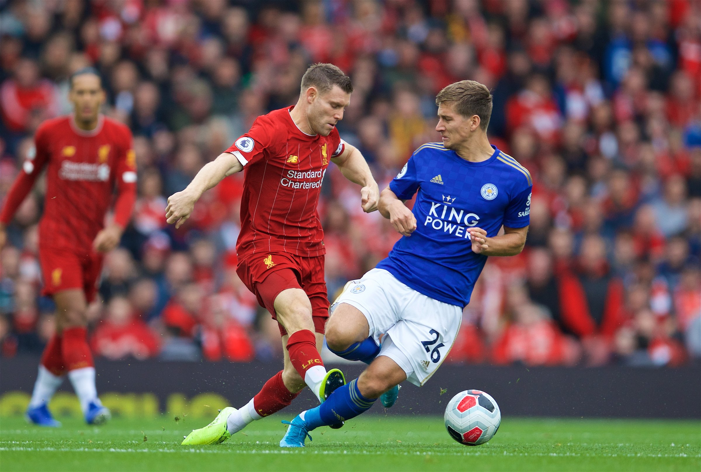 方面显得更 方面显得更