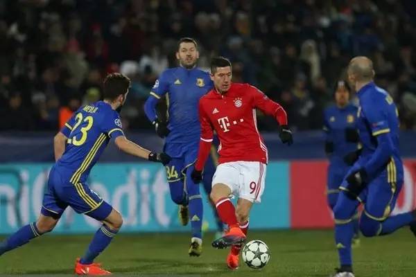 仍需努力缩 仍需努力缩